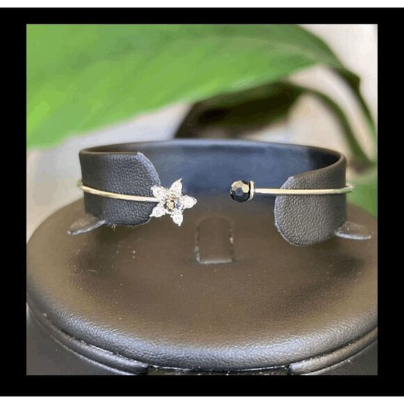 Ice Blossom Bracelet Swarovski Crystals Statement Bracelet - Picture 7 of 11